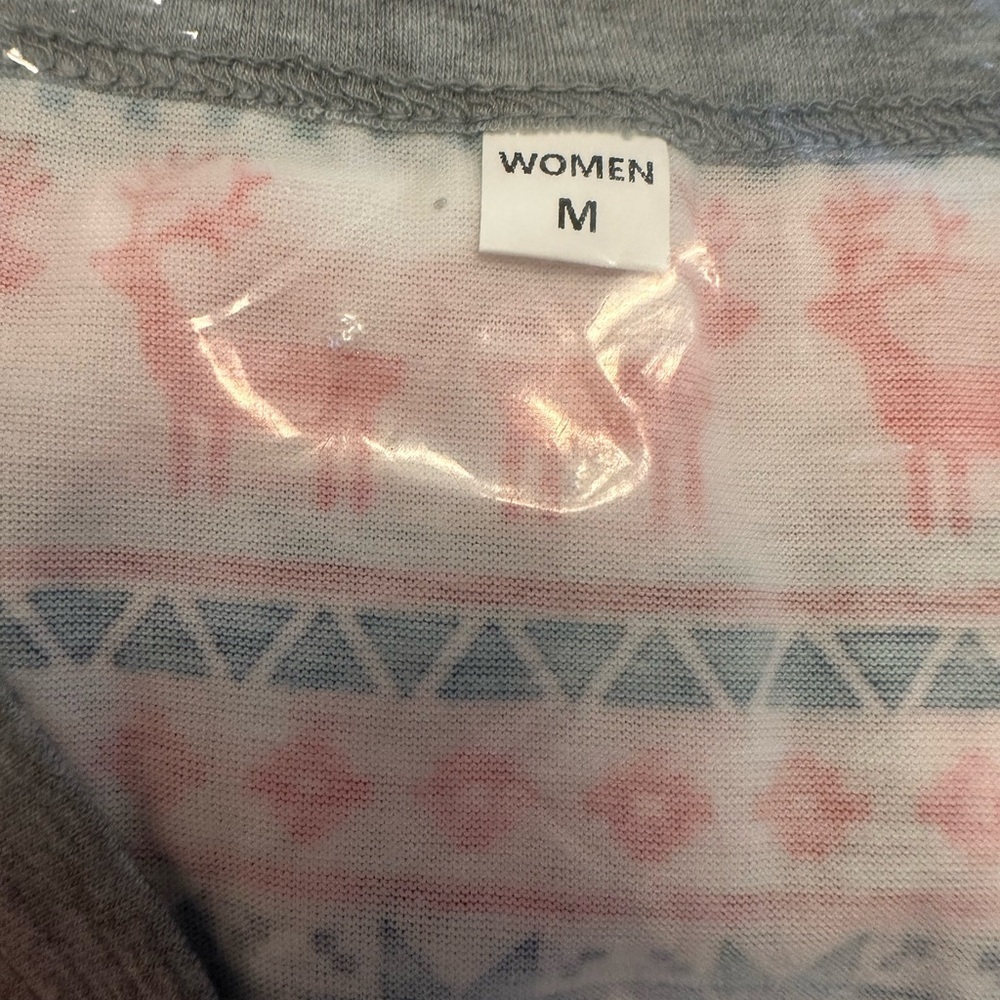 Family Holiday PJ’s For Women- M - Picture 2 of 3